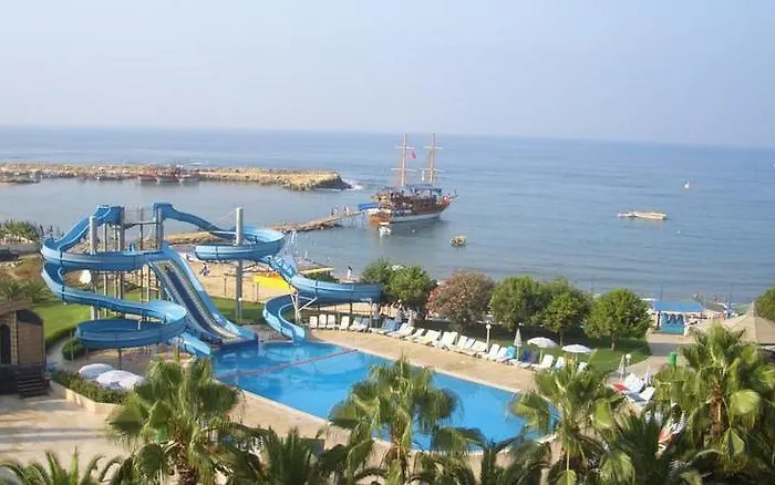 Ozkaymak Incekum 5* אבסלאר