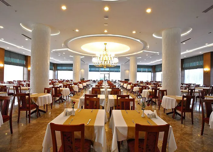 Ozkaymak Incekum מלון 5*